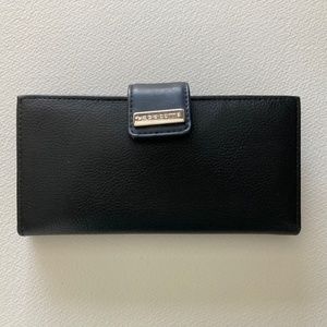 Liz Claiborne Vintage  Black Wallet/ checkbook holder